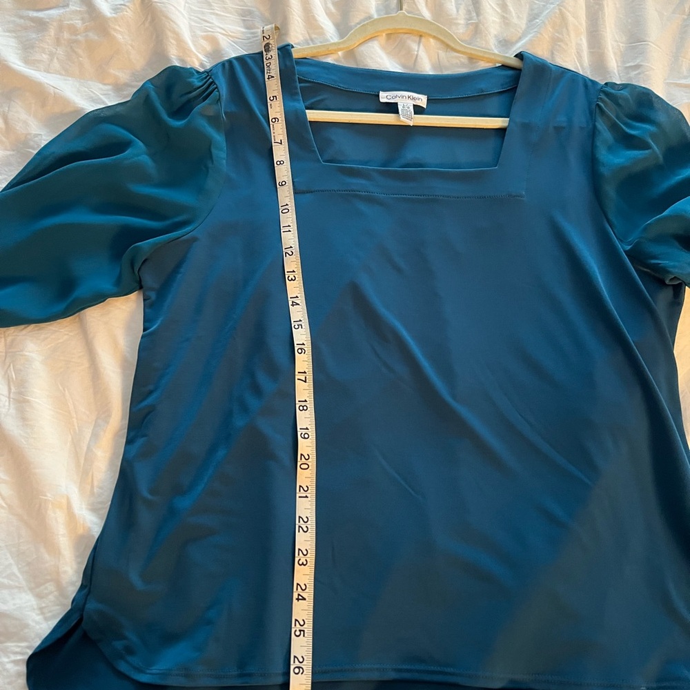 Calvin Klein Relaxed Teal long sheer sleeve blouse - Picture 5 of 8